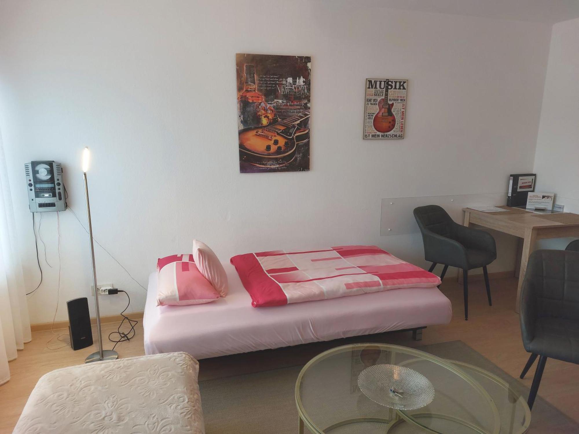 Apartment-Ferienwohnung In Mainaschaff ภายนอก รูปภาพ